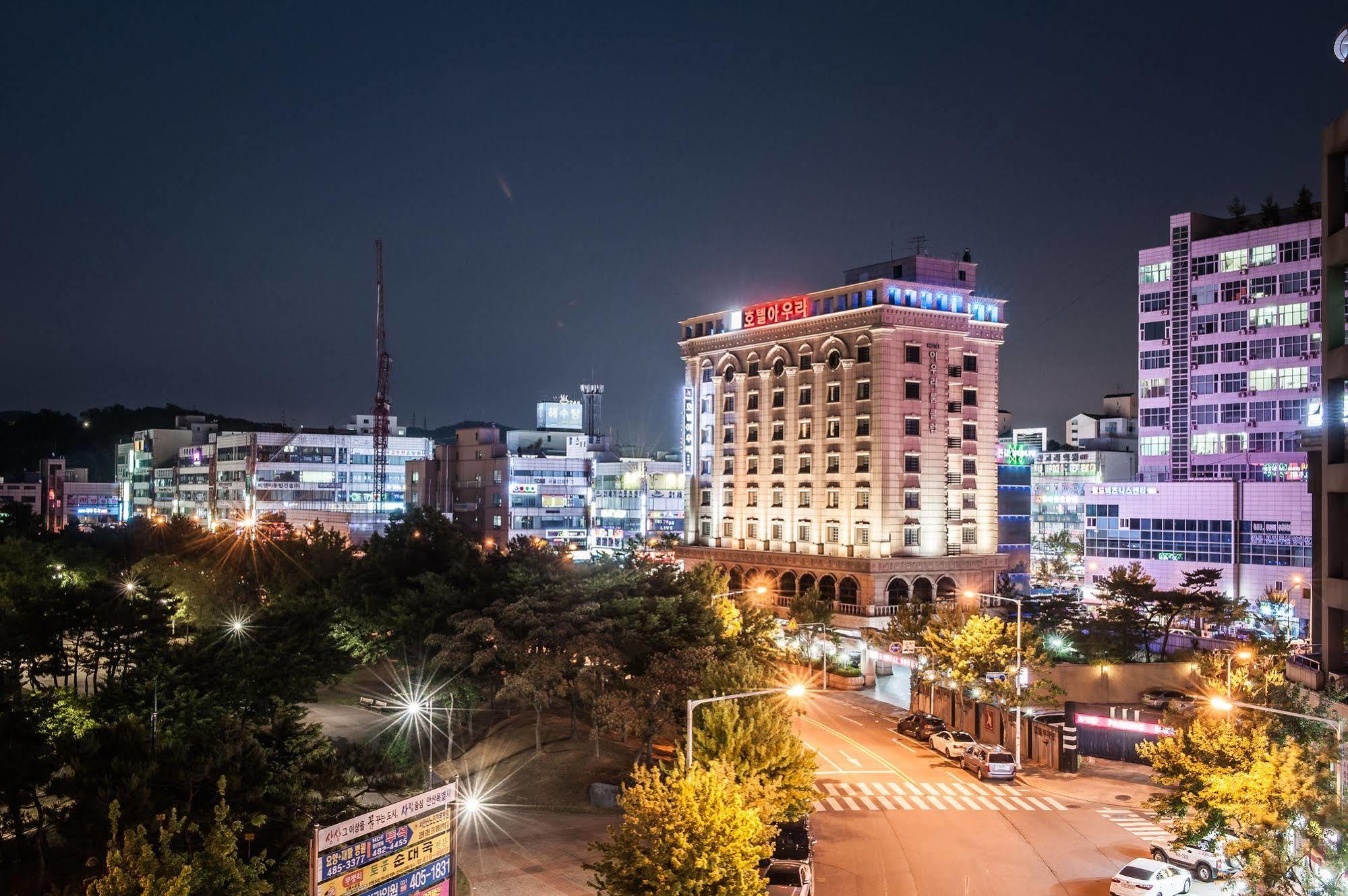 Aura Hotel Ansan Exterior foto