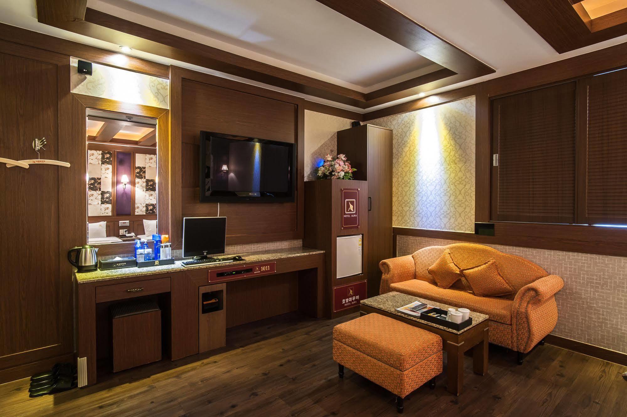 Aura Hotel Ansan Exterior foto